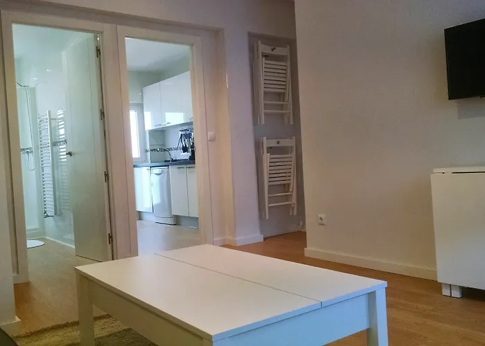 Estupendo Piso De 3 A 5 Min A Pie Plaza Mayor 萨拉曼卡